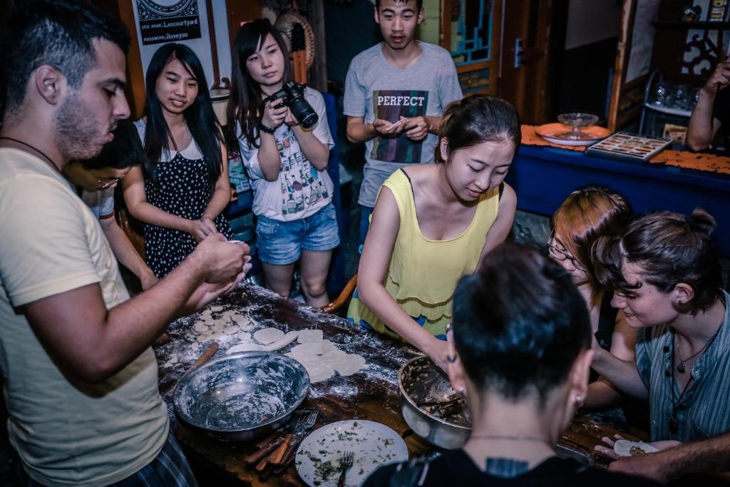Хостел Beijing Leo Courtyard Екстер'єр фото